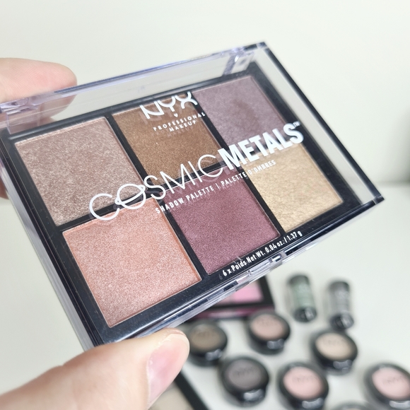 NYX + ChiChi Eyeshadow Blush Highlight Makeup Palettes - EXCELLENT CONDITION - Picture 6 of 8